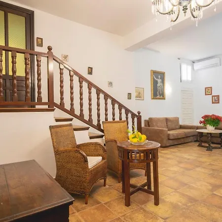 Vakantiehuis Joan Vich I Santa Eularia des Riu